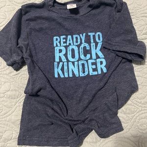 Childs school tee READY TO ROCK KINDER size 6